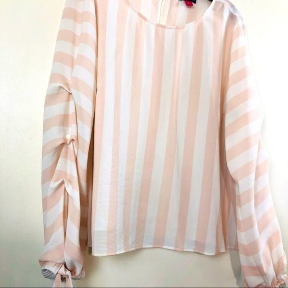 SOLD. Vince Cameo Pink & White Stripe Flowy Blouse- Size XL - Picture 10 of 10